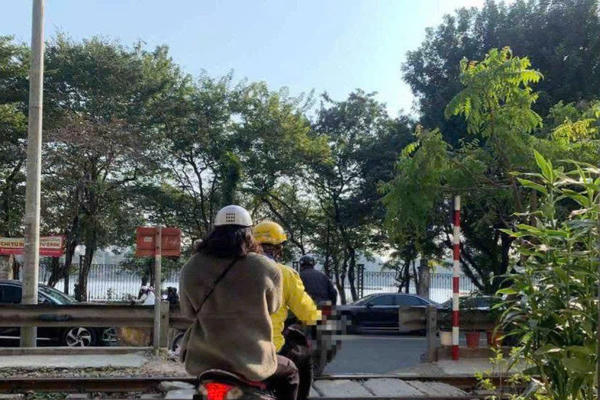 Xử lý 128 trường hợp vi phạm trật tự an toàn giao thông đường sắt