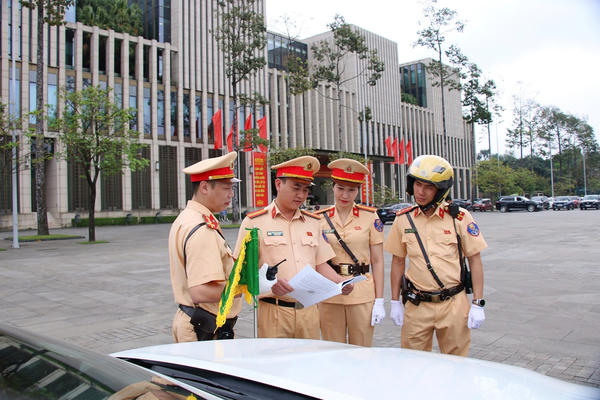 CSGT Hà Nội bảo đảm an toàn tuyệt đối cho kỳ họp Quốc hội khóa XVI