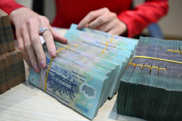 Lãi suất huy động của các ngân hàng mới nhất hôm nay (6/4/2026): Cao nhất lên tới 7,5%/năm