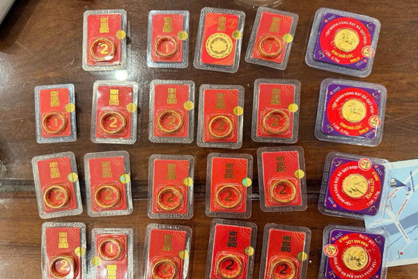 Ngày 6/4, giá vàng trong nước duy trì ngưỡng 174,5 triệu đồng/lượng dù thế giới hạ nhiệt