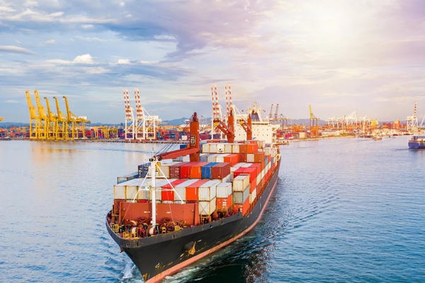 Nhiều loại phí giao thông được miễn từ ngày 7/4