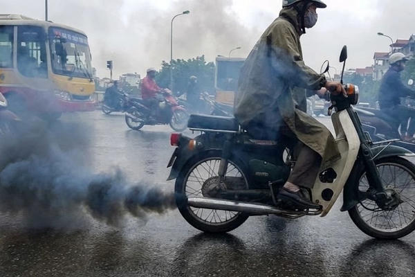 Hà Nội, TP.HCM thí điểm kiểm soát khí thải xe máy từ 2027