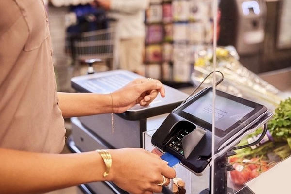 Hộ kinh doanh có bắt buộc mở tài khoản riêng không?