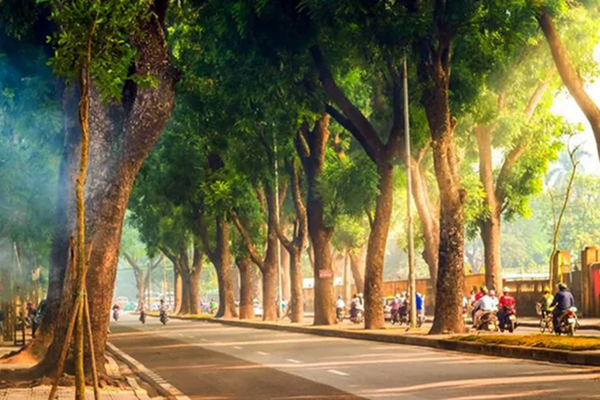 Dự báo thời tiết 9/4: Nắng nóng gay gắt diện rộng, chỉ số UV chạm ngưỡng nguy hiểm