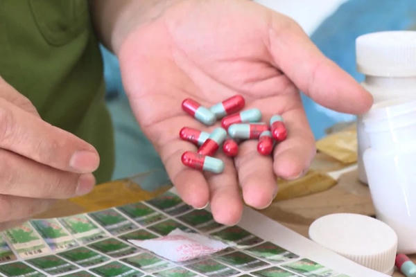 Quản lý thị trường Thanh Hóa mạnh tay với thuốc và thực phẩm chức năng giả