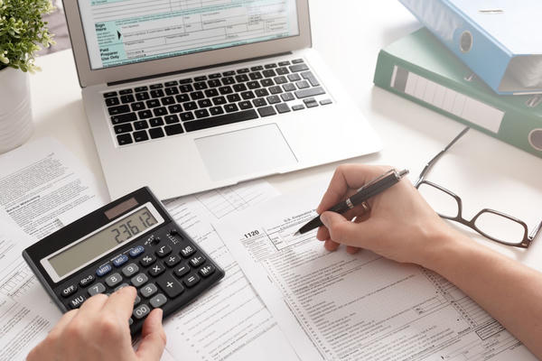 Tiền lương làm thêm dịp lễ, Tết được tính như thế nào?