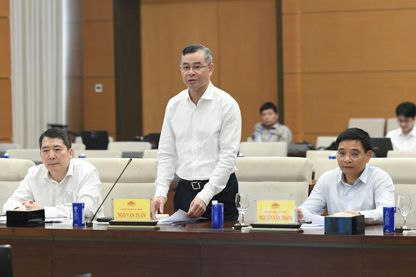 Đề xuất giảm thuế xăng dầu về 0%: Giải pháp tài khóa cấp bách ổn định vĩ mô