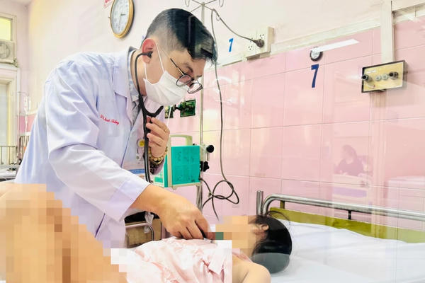 Phát hiện vi khuẩn Salmonella trong vụ nghi ngộ độc tại TP. HCM