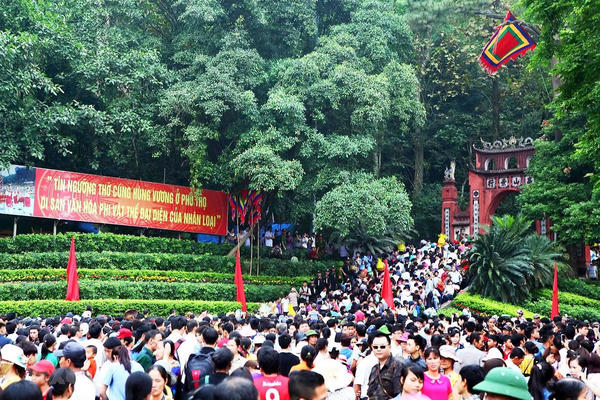 Không hoán đổi để nghỉ 9 ngày dịp lễ Giỗ Tổ Hùng Vương, 30/4 và 01/5