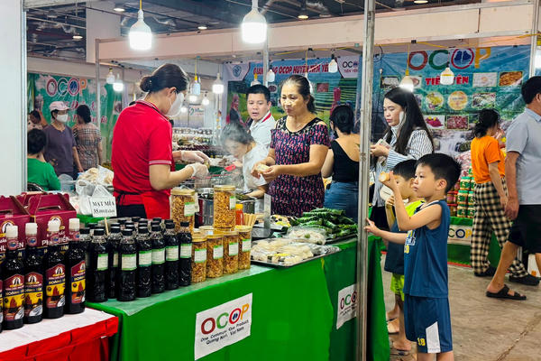 Hơn 1.200 sản phẩm OCOP, đặc sản có mặt tại Hội chợ OCOP Quảng Ninh - Hè 2026