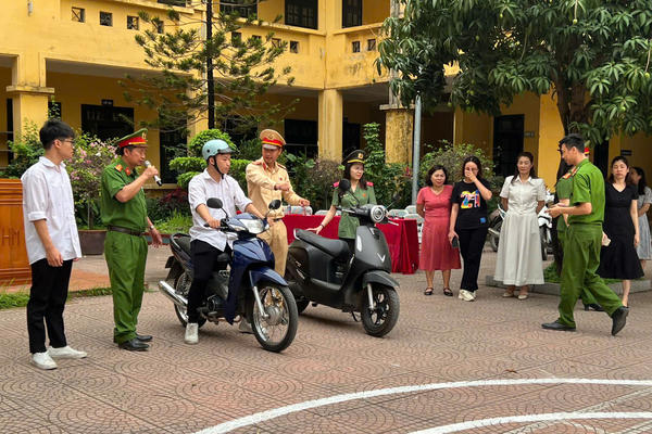 Đẩy mạnh trang bị kỹ năng lái xe thực tế cho học sinh trên mỗi cung đường