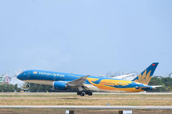  Lợi nhuận sau thuế hợp nhất của Vietnam Airlines năm 2025 đạt 7.607 tỷ đồng
