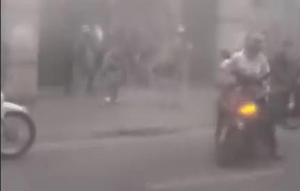 Đình chỉ việc phá dỡ công trình gây ra “bão bụi” tại Hà Nội