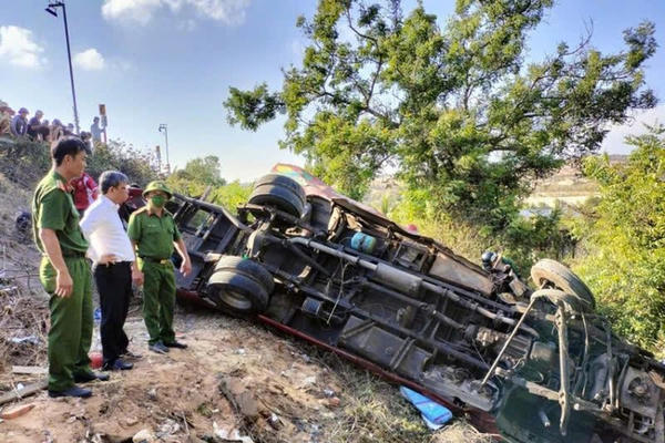 Khẩn trương khắc phục hậu quả vụ tai nạn đặc biệt nghiêm trọng tại Lâm Đồng