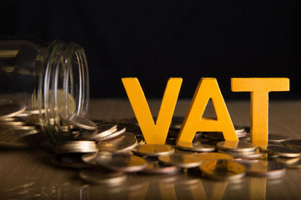 Siết điều kiện doanh nghiệp bán hàng hoàn thuế VAT cho người nước ngoài xuất cảnh