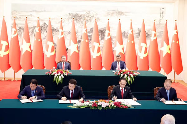32 văn kiện hợp tác được ký kết trong chuyến thăm Trung Quốc của Tổng Bí thư, Chủ tịch nước Tô Lâm