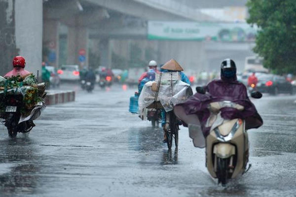 Thời tiết ngày 17/4: Miền Bắc đón không khí lạnh, cảnh báo mưa dông mạnh