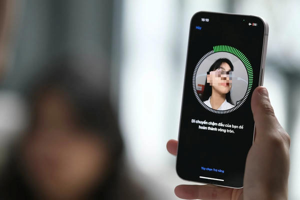 Chia nhỏ lệnh chuyển tiền vẫn phải xác thực sinh trắc học từng giao dịch