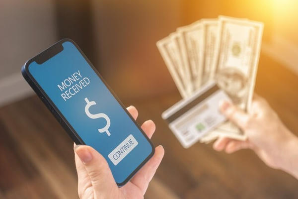 Trúng thưởng xổ số từ 5 triệu đồng trở lên có bắt buộc nhận qua chuyển khoản?