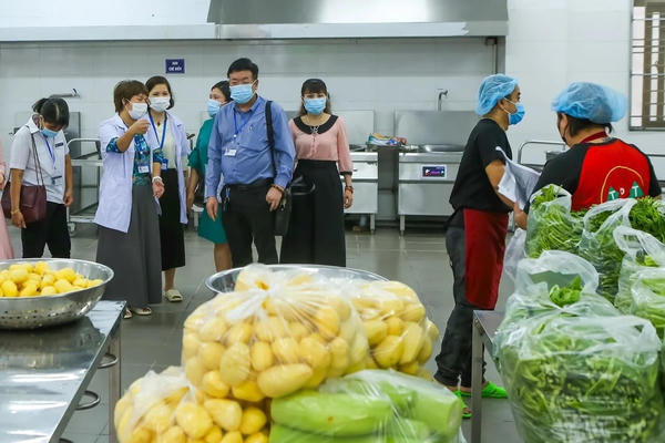 Hà Nội: Mỗi xã, phường thí điểm ít nhất một mô hình đảm bảo an toàn thực phẩm