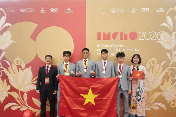 4 học sinh Việt Nam giành huy chương tại Olympic Hóa học Mendeleev