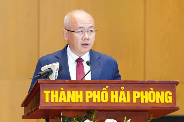 Phê chuẩn lãnh đạo UBND thành phố Hải Phòng và Đà Nẵng