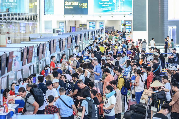 Hàng không Việt Nam tăng trưởng ấn tượng 4 tháng đầu năm