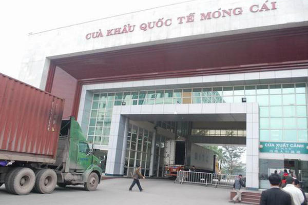 Cửa khẩu Móng Cái đạt kim ngạch xuất nhập khẩu hơn 6,2 tỷ USD sau 4 tháng