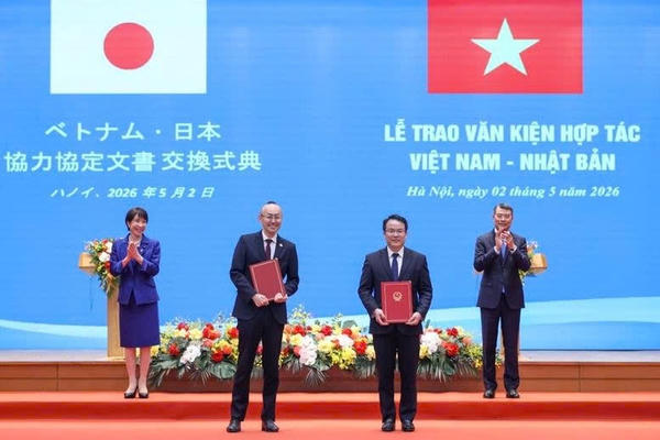 Việt Nam và Nhật Bản ký 6 văn kiện hợp tác về nông nghiệp, hạ tầng, chuyển đổi số, dữ liệu vệ tinh và carbon thấp