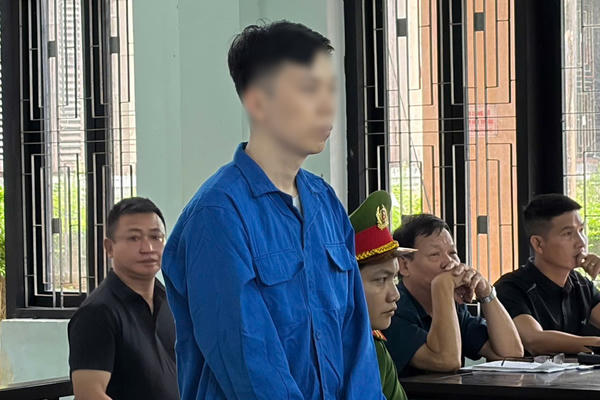 Hơn 13 năm tù cho cựu nhân viên ngân hàng giăng bẫy lừa gần 6 tỷ đồng