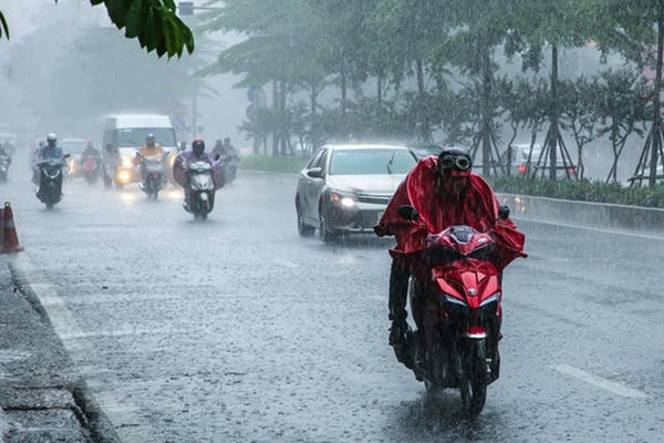 Thời tiết ngày 7/5: Đón không khí lạnh, miền Bắc chuyển mát và cảnh báo mưa dông, lốc sét