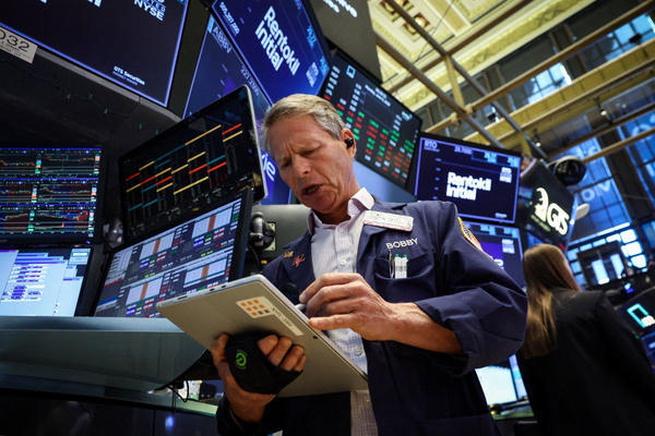 Chứng khoán thế giới 23/10: Nasdaq giảm 2,6%, thị trường châu Á phân hóa