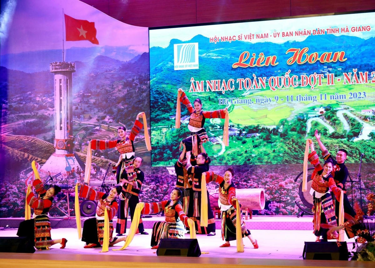 Đời sống văn hóa người Hà Giang là chủ đề sáng tác cho nhiều nghệ sĩ