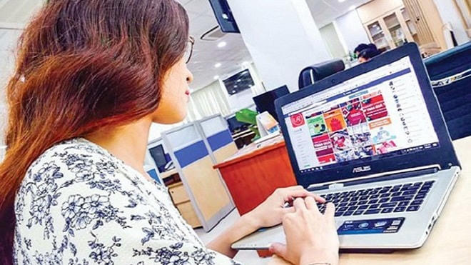 Mua sắm thời dịch Covid-19: Chuyển hướng đi chợ mạng