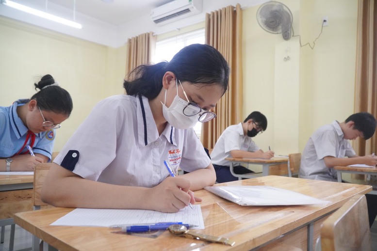 Tra cứu điểm thi vào lớp 10 tại TPHCM- Ảnh 1.
