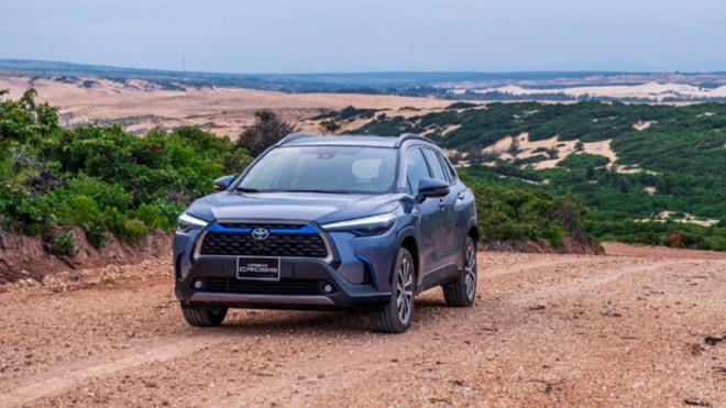 Doanh số bán hàng của Toyota giảm mạnh do hành hưởng của dịch COVID-19