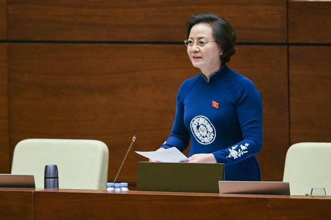 Bộ trưởng Bộ Nội vụ Phạm Thị Thanh Trà.