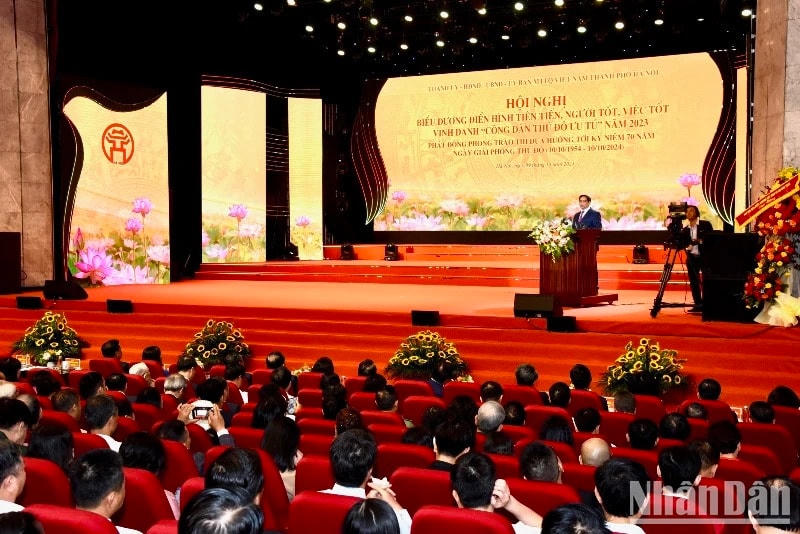 Hà Nội phát huy mạnh mẽ truyền thống, gương mẫu, đi đầu cả nước trong các phong trào thi đua, yêu nước