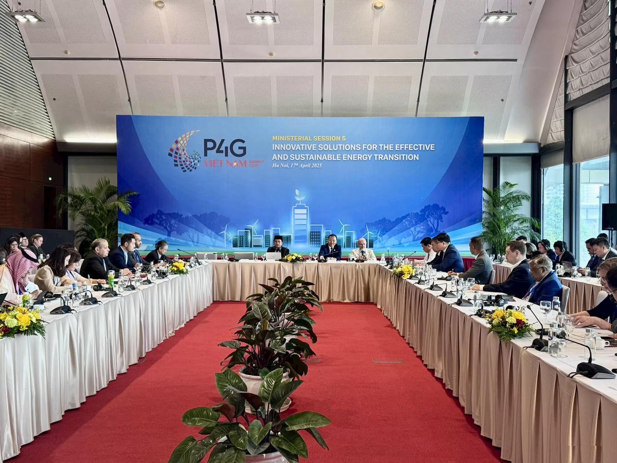 3-dinh-huong-bai-hoc-trong-chuyen-doi-nang-luong-20250417101832.jpg