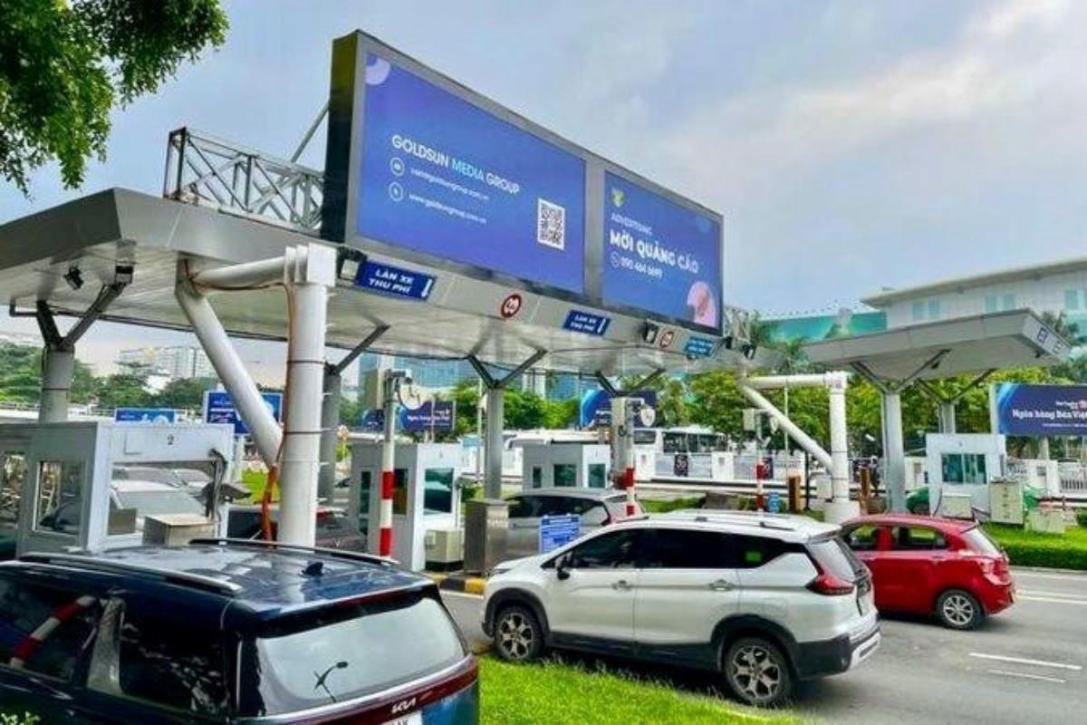 Bộ GTVT kiến nghị mở rộng dịch vụ thu phí không dừng tại sân bay