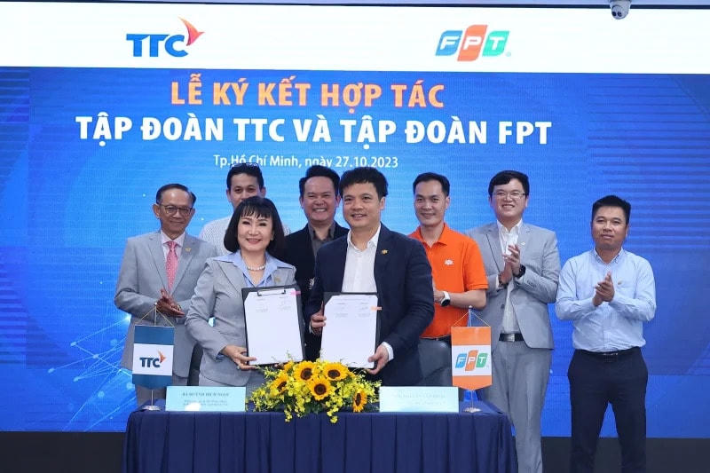Lễ ký kết hợp tác giữa Tập đoàn TTC và Tập đoàn FPT