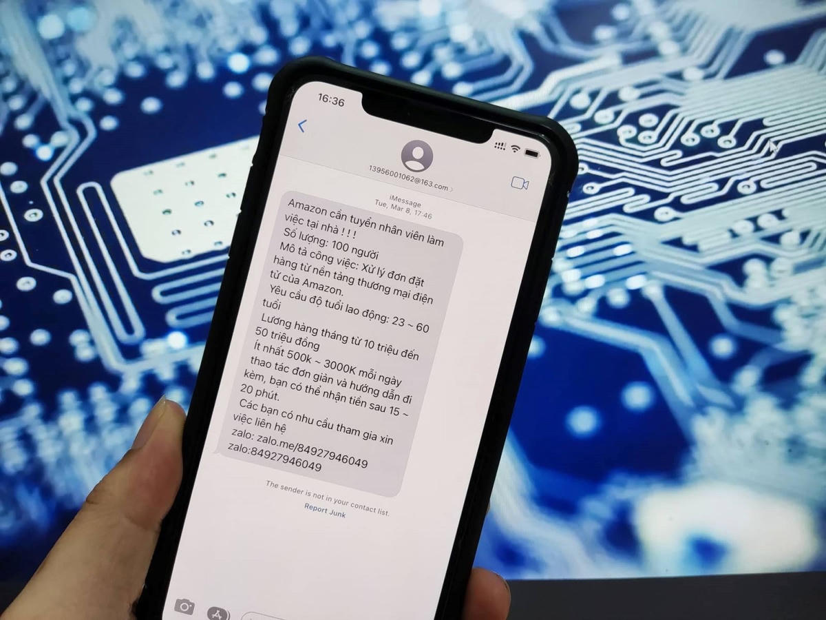 Cần thận trọng khi sử dụng thông tin cá nhân đăng ký các dịch vụ online