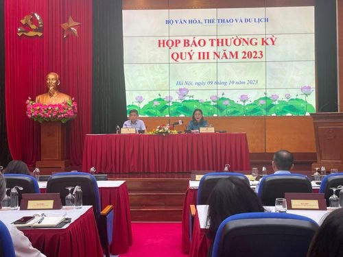 Việt Nam đã đón hơn 8,8 triệu lượt khách du lịch quốc tế