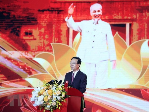Lễ kỷ niệm 60 năm Ngày Bác Hồ về thăm, chỉ đạo Đại hội Đảng bộ Hà Bắc