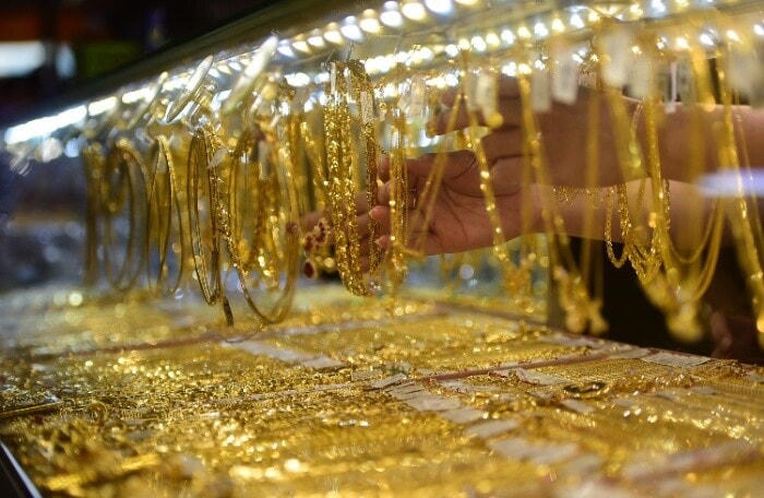 Một tuần nóng bỏng, vàng tăng phi mã, vượt 71 triệu đồng/lượng
