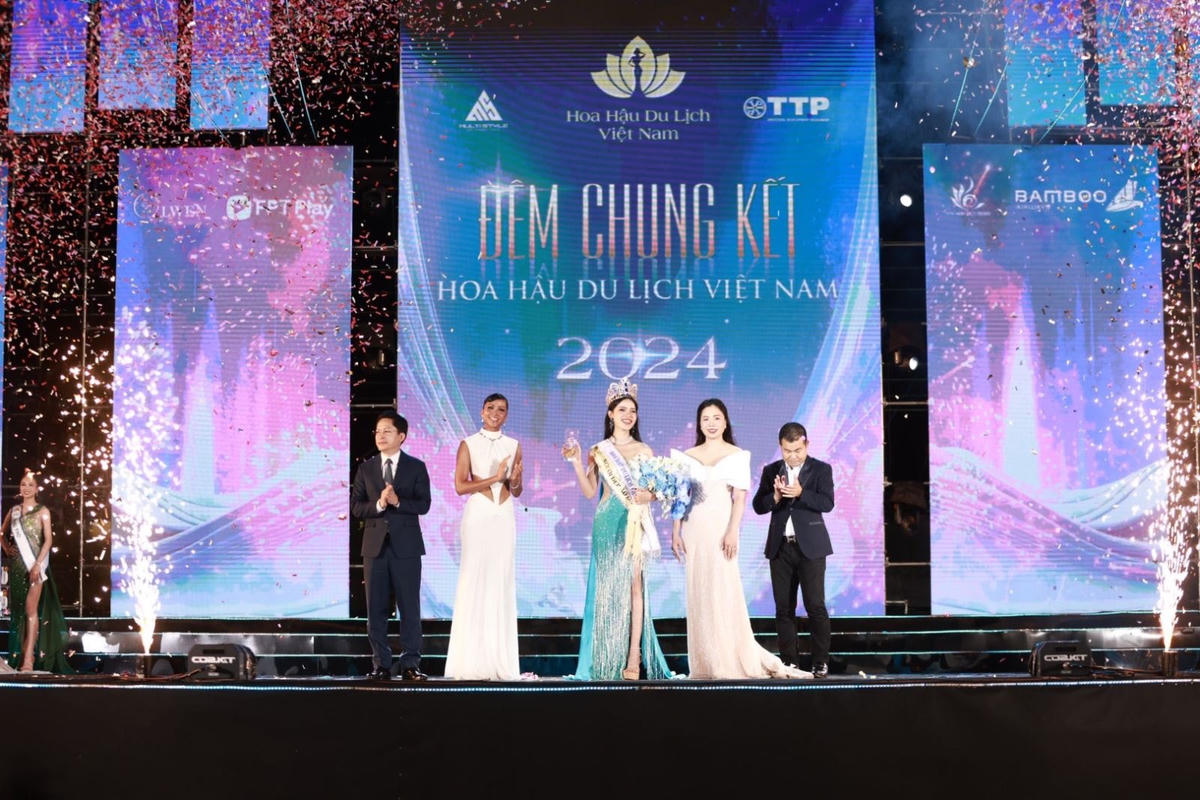 Cô gái đến từ Hải Dương xuất sắc giành vương miện Hoa hậu Du lịch Việt Nam 2024