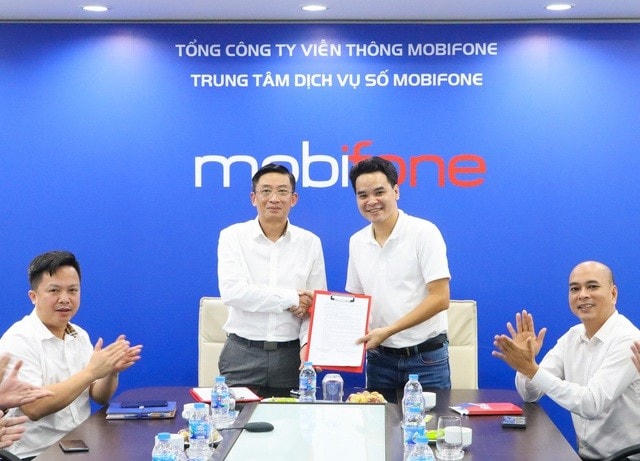 Edupia ký kết biên bản hợp tác chiến lược với MobiFone