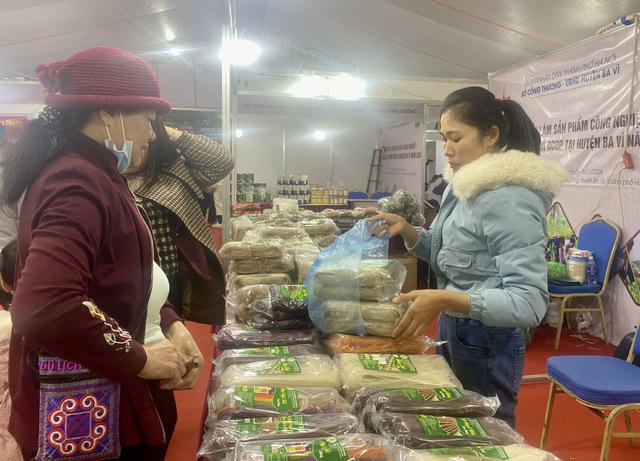 Quảng bá sản phẩm công nghiệp nông thôn, OCOP tại Ba Vì- Ảnh 2.