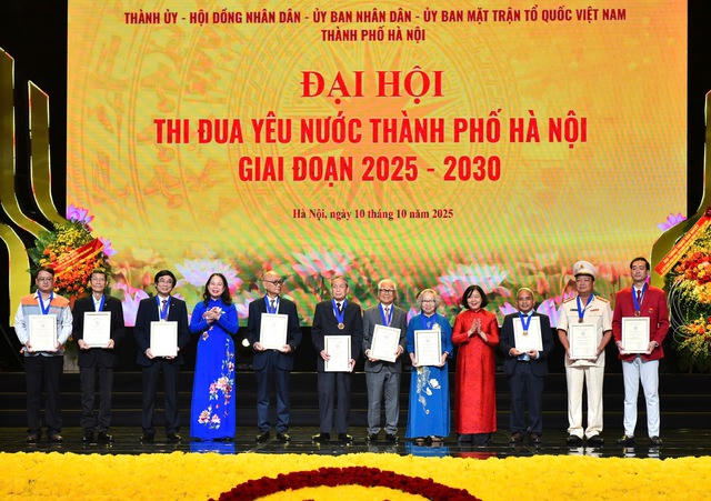 Hà Nội vinh danh 10 