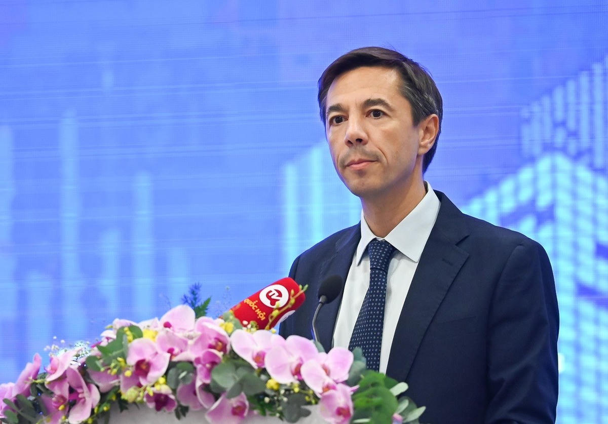 Triển vọng kinh tế Việt Nam năm 2024 - Khởi sắc và bứt phá